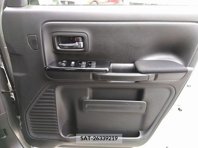 Suzuki SPACIA 2018-02 342380-27