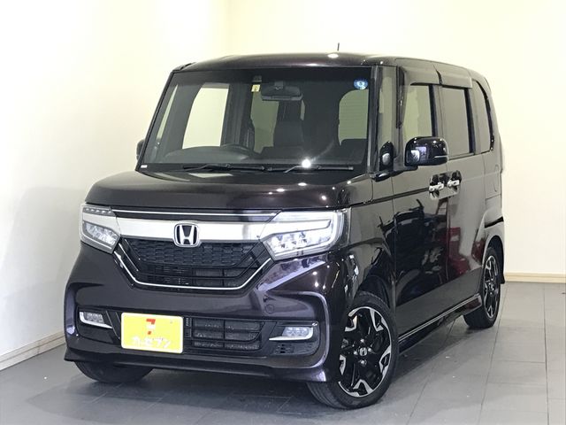 Honda N BOX CUSTOM 2019-05 185111-0