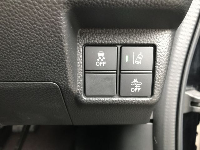 Honda N BOX CUSTOM 2019-05 185111-23