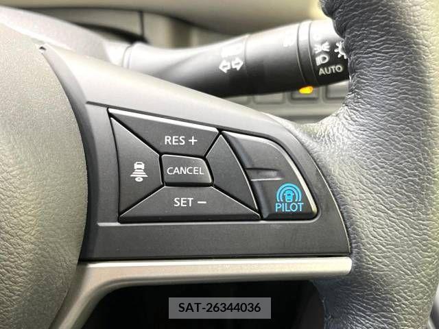 Nissan SERENA 2019-08 217353-5
