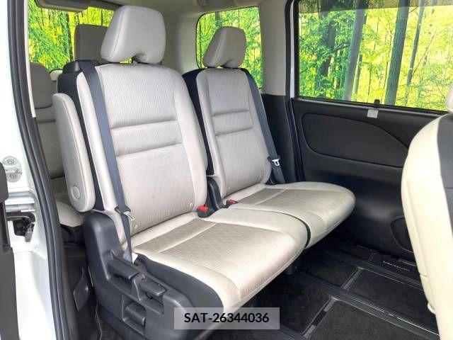 Nissan SERENA 2019-08 217353-9