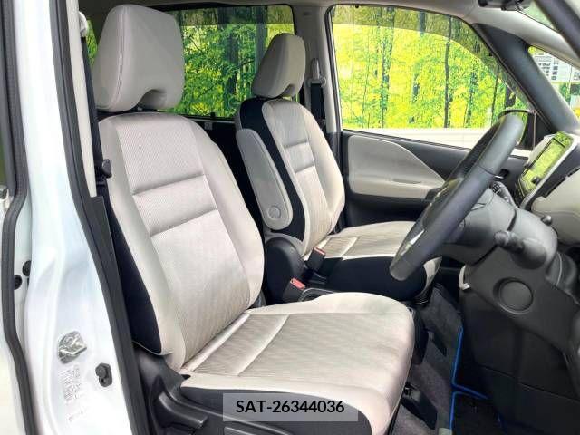 Nissan SERENA 2019-08 217353-8