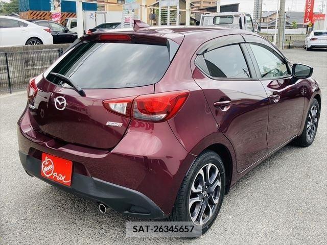 Mazda DEMIO 2017-09 296662-4