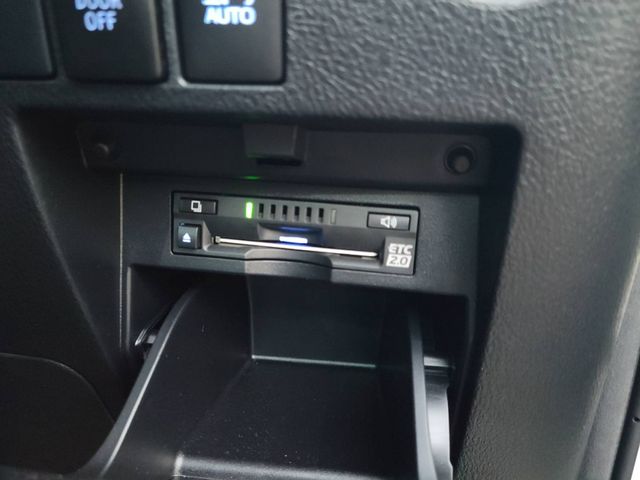 Toyota ALPHARD 2020-06 190899-22