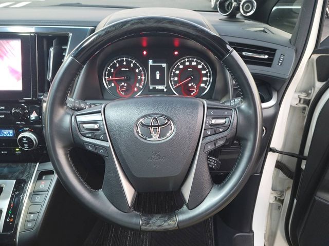Toyota ALPHARD 2020-06 190899-18