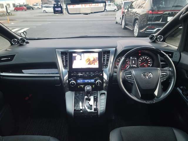 Toyota ALPHARD 2020-06 190899-2