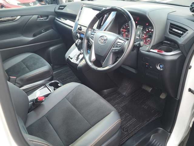 Toyota ALPHARD 2020-06 190899-5