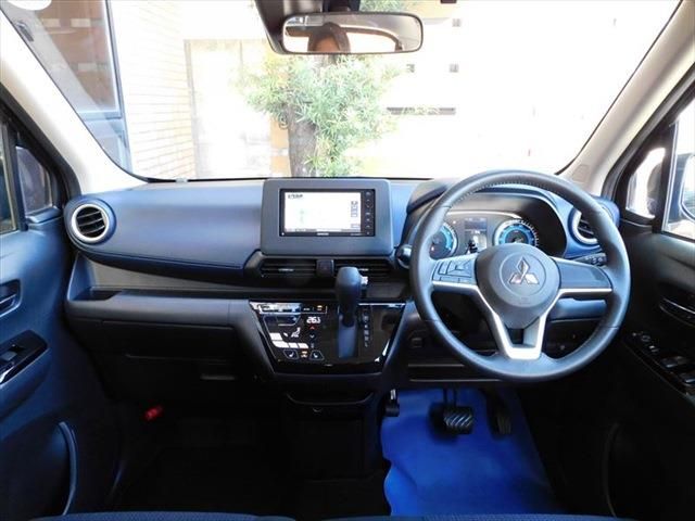 Mitsubishi EK X 2019-05 17399-11