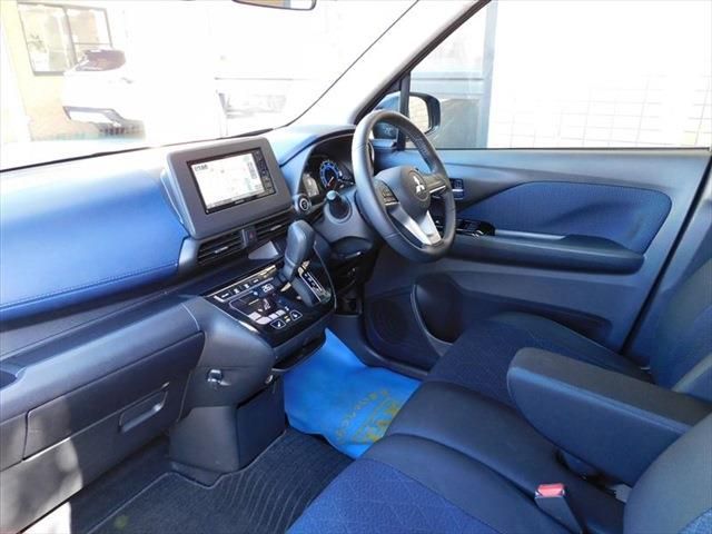 Mitsubishi EK X 2019-05 17399-14