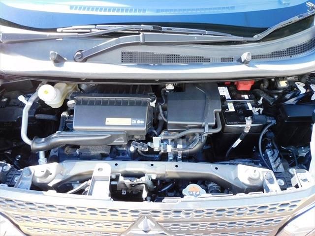 Mitsubishi EK X 2019-05 17399-10