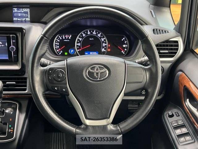 Toyota VOXY 2014-04 321397-11