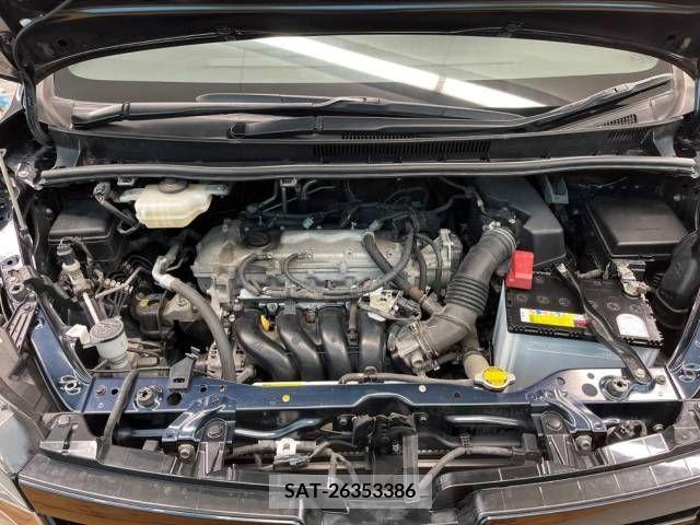 Toyota VOXY 2014-04 321397-18