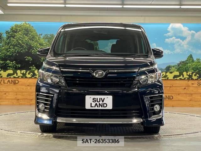 Toyota VOXY 2014-04 321397-14