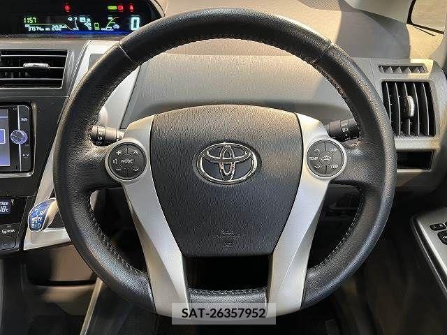 Toyota PRIUS ALPHA 2013-06 282437-12