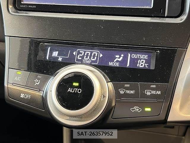 Toyota PRIUS ALPHA 2013-06 282437-11