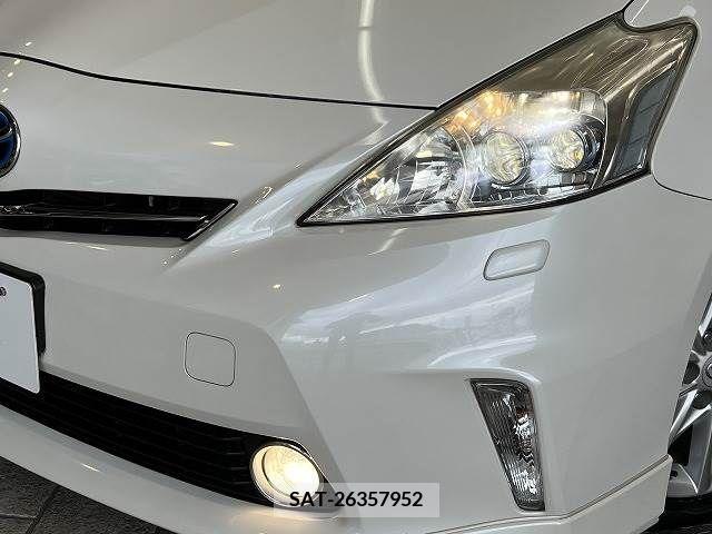 Toyota PRIUS ALPHA 2013-06 282437-9