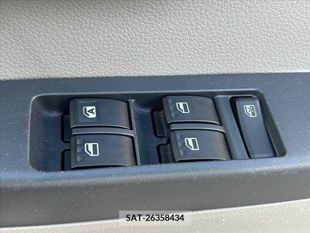 Daihatsu MIRA ES 2016-02 397418-4