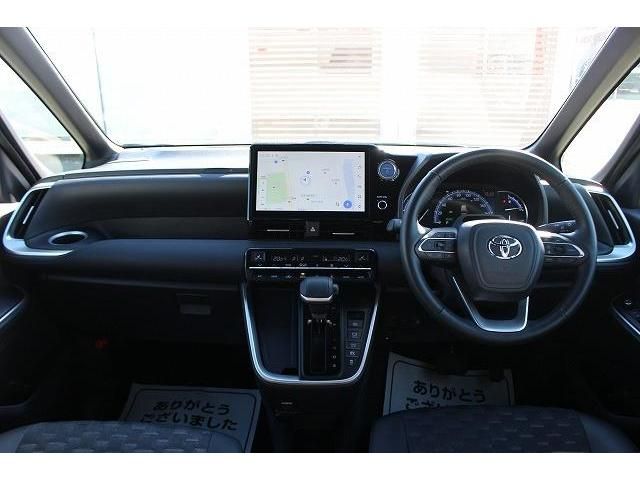 Toyota VOXY HYBRID 2022-04 189071-14