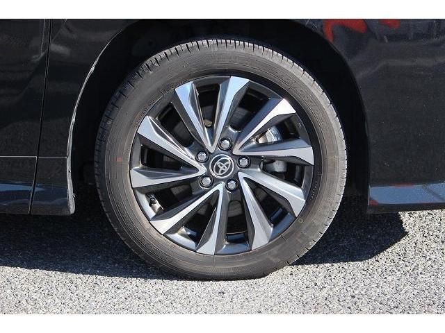 Toyota VOXY HYBRID 2022-04 189071-9