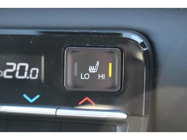 Toyota VOXY HYBRID 2022-04 189071-4