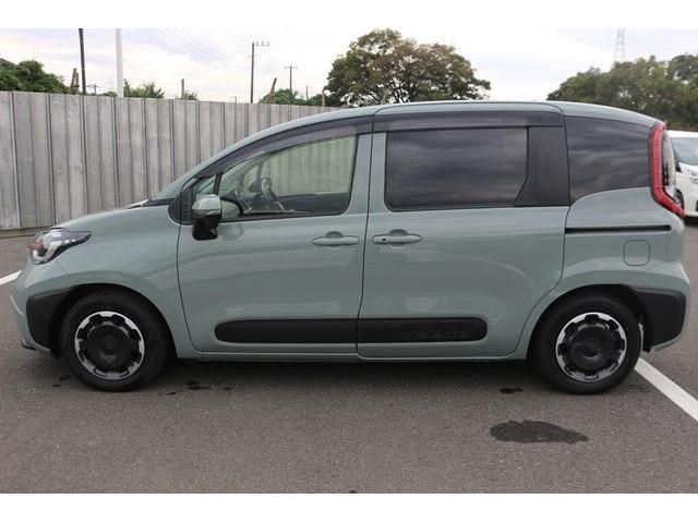 Toyota SIENTA 2022-12 13590-4