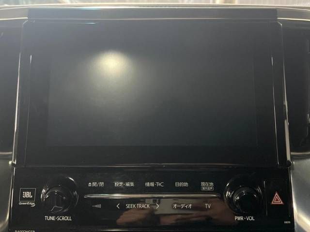 Toyota ALPHARD 2018-08 15493-4