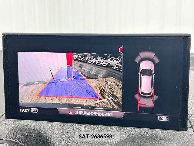 Audi Q2 2017-10 210570-3