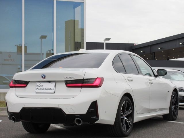 Bmw 3 SERIES 2022-11 2252-4