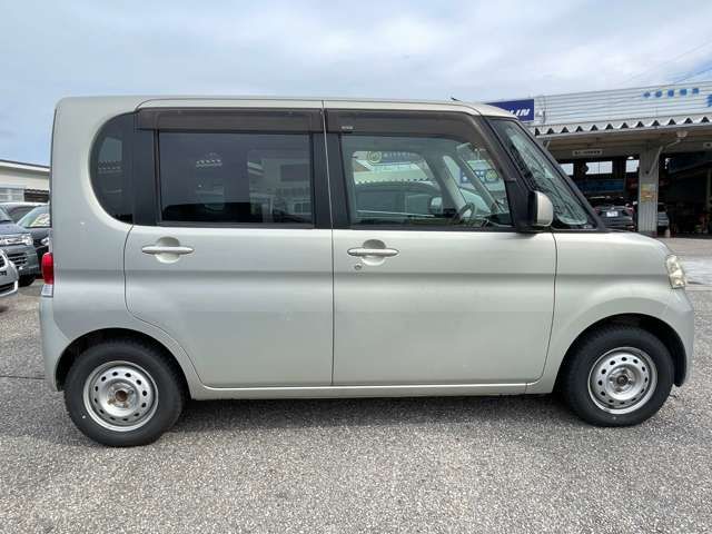 Daihatsu TANTO 2010-08 11674-7