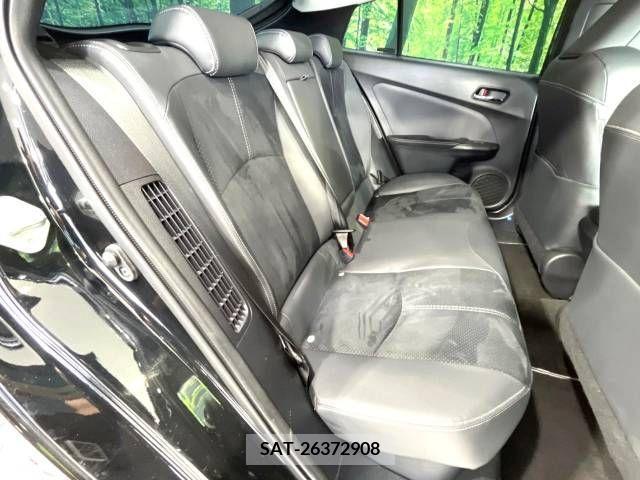 Toyota PRIUS PHV 2022-04 228901-9