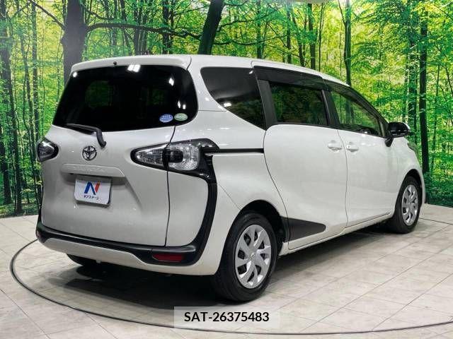 Toyota SIENTA 2015-08 348671-17