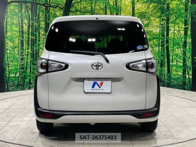 Toyota SIENTA 2015-08 348671-16