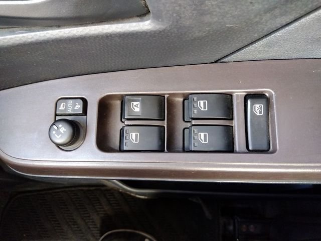 Toyota TANK 2019-03 196120-20