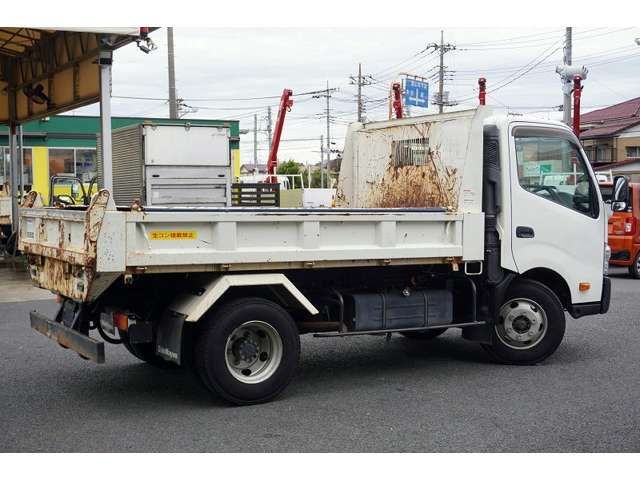 Hino DUTRO 2017-02 184706-7