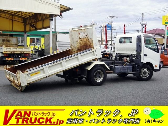 Hino DUTRO 2017-02 184706-0