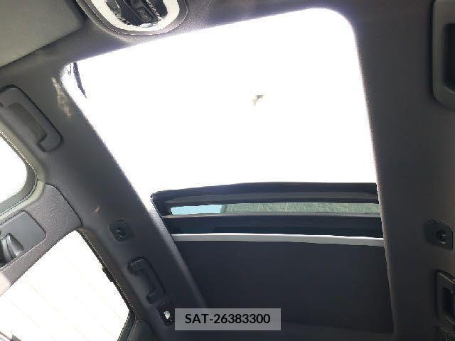 Porsche MACAN 2017-02 236368-16