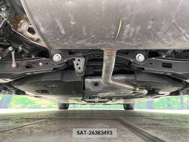 Toyota PRIUS 2021-02 211818-19