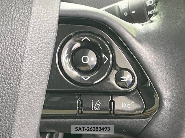 Toyota PRIUS 2021-02 211818-5
