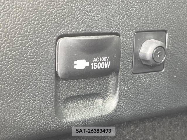 Toyota PRIUS 2021-02 211818-6
