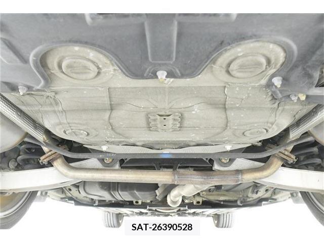 Suzuki KIZASHI 2015-09 362295-7