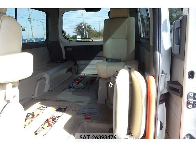 Nissan Caravan 2011-09 203596-11