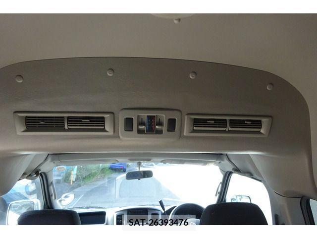 Nissan Caravan 2011-09 203596-15