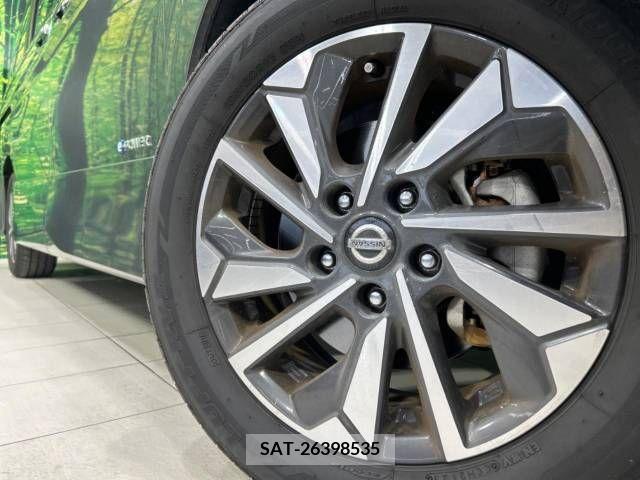Nissan SERENA 2019-09 367771-15