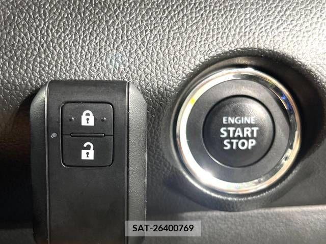 Suzuki SWIFT 2018-02 286661-7
