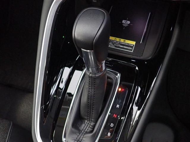 Honda VEZEL 2022-07 193457-14