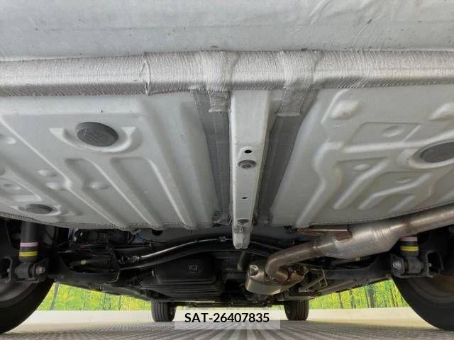 Toyota VOXY 2023-01 345547-19