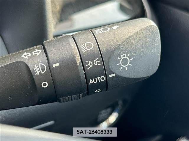 Toyota VELLFIRE 2015-03 384945-27