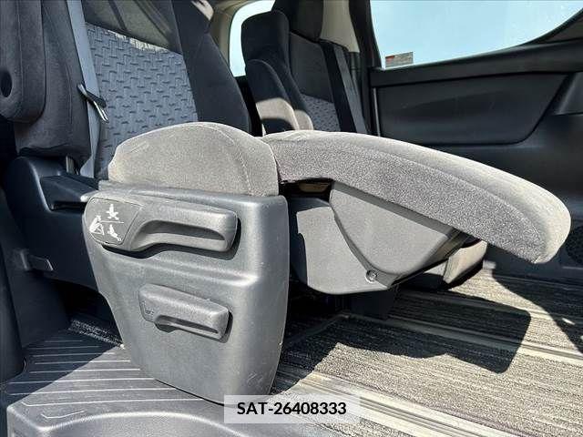 Toyota VELLFIRE 2015-03 384945-6