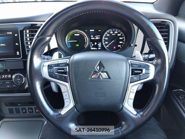 Mitsubishi OUTLANDER PHEV 2018-04 331719-19