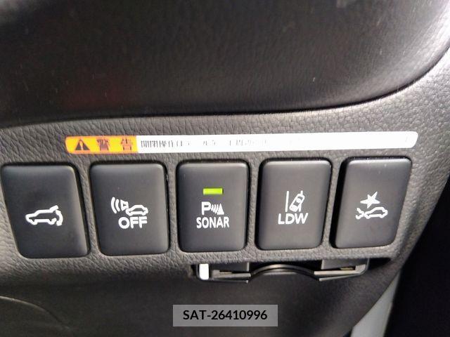 Mitsubishi OUTLANDER PHEV 2018-04 331719-12